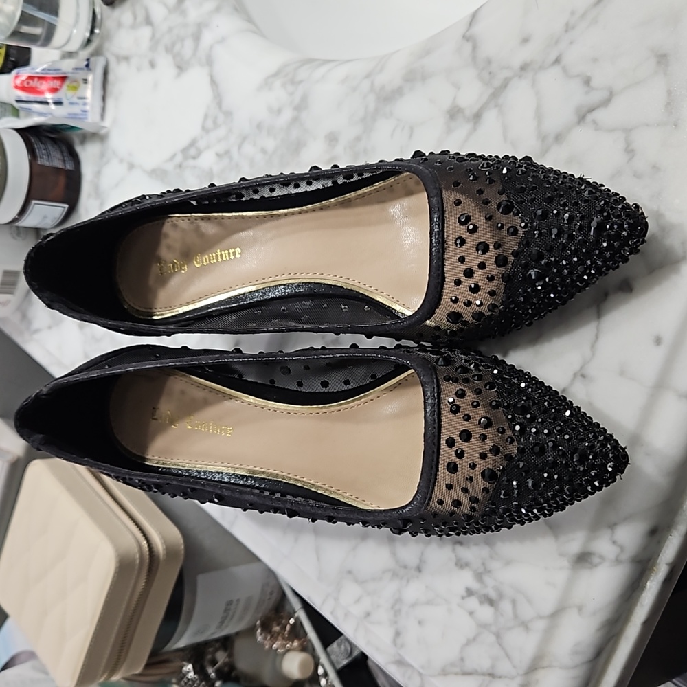 Lady couture black special occasion shoe